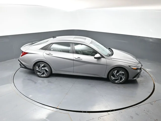 SEMINUEVOS HYUNDAI Elantra a Estados en autogozo