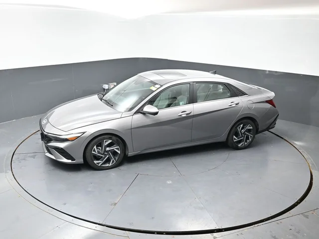 SEMINUEVOS HYUNDAI Elantra a Estados en autogozo