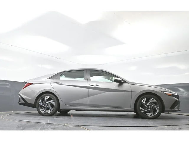 SEMINUEVOS HYUNDAI Elantra a Estados en autogozo