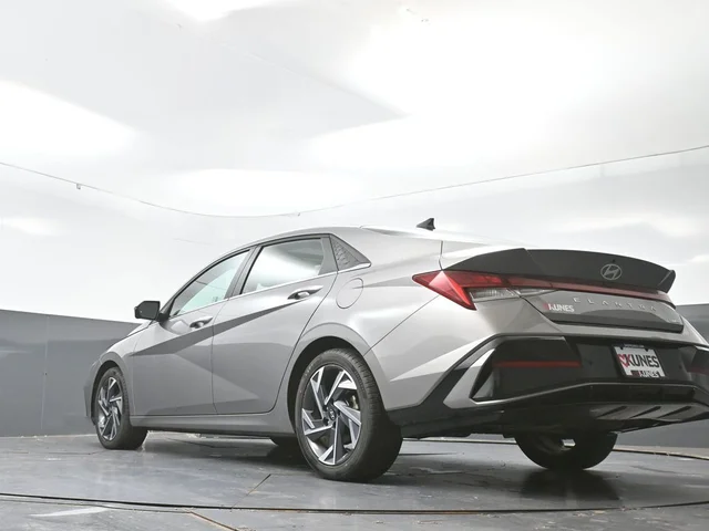 SEMINUEVOS HYUNDAI Elantra a Estados en autogozo