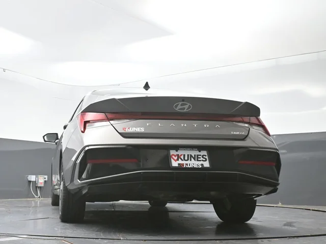 SEMINUEVOS HYUNDAI Elantra a Estados en autogozo