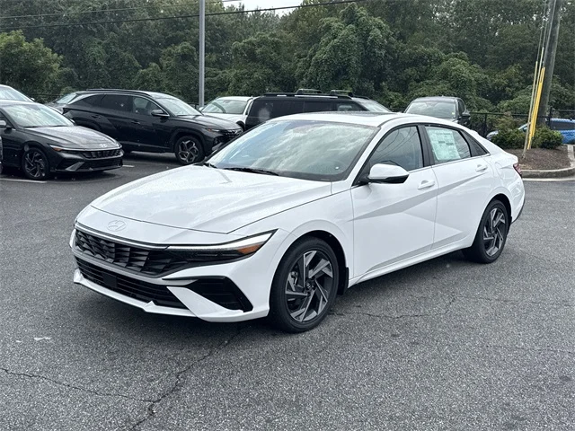 Nuevos HYUNDAI ELANTRA at Gainesville Hyundai in Gainesville