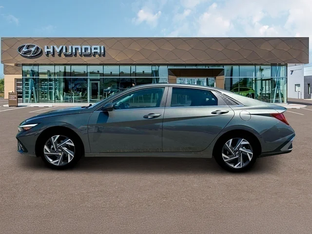 Nuevos HYUNDAI ELANTRA at Tustin Hyundai in Tustin   