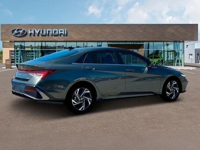 Nuevos HYUNDAI ELANTRA at Tustin Hyundai in Tustin   
