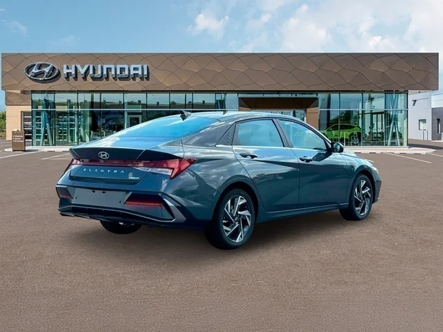Nuevos HYUNDAI ELANTRA at Tustin Hyundai in Tustin   