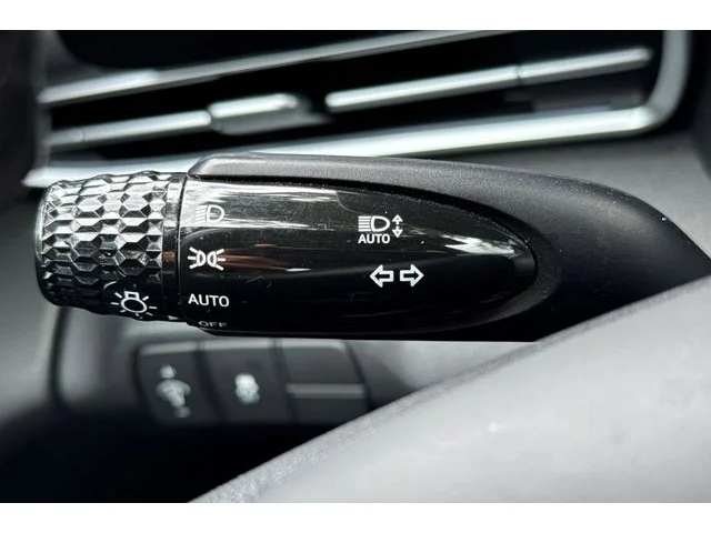 SEMINUEVOS HYUNDAI Elantra at ELK GROVE in Elk Grove Buick GMC