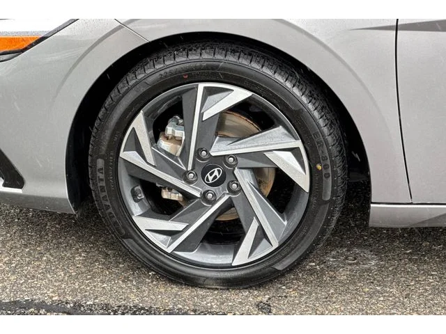 SEMINUEVOS HYUNDAI Elantra at ELK GROVE in Elk Grove Buick GMC