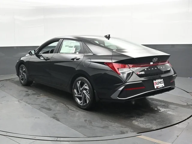Nuevos HYUNDAI ELANTRA à Estados chez autogozo