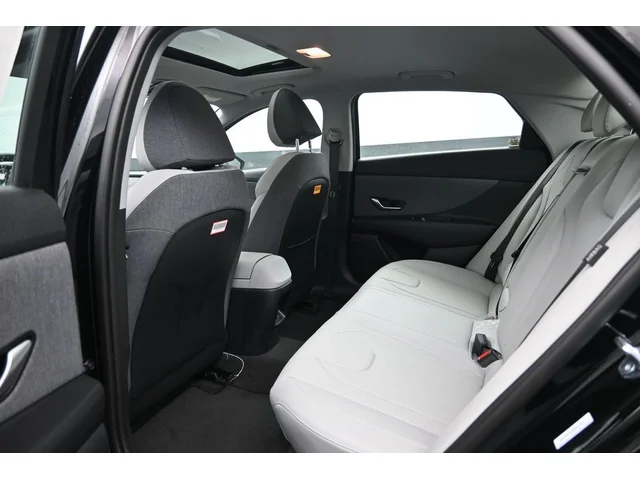 Nuevos HYUNDAI ELANTRA à Estados chez autogozo