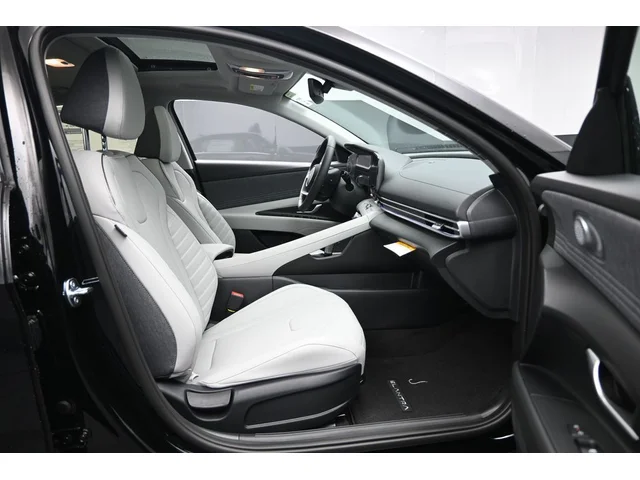 Nuevos HYUNDAI ELANTRA à Estados chez autogozo
