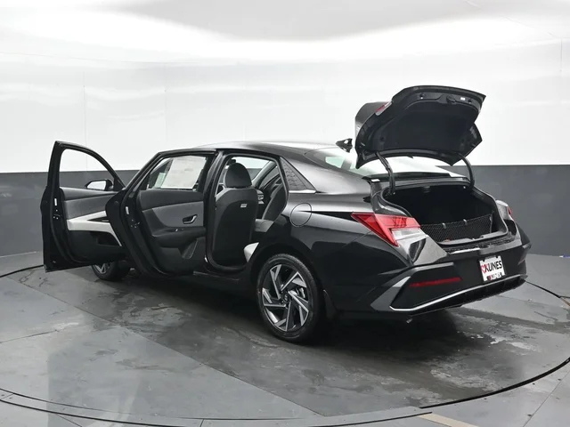 Nuevos HYUNDAI ELANTRA à Estados chez autogozo