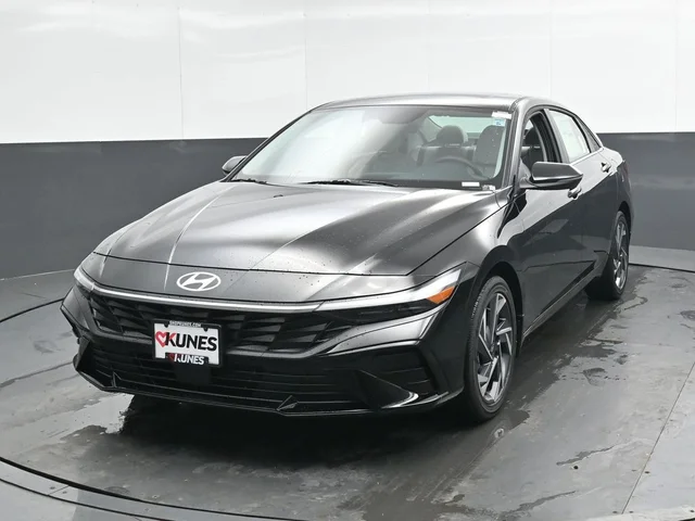 Nuevos HYUNDAI ELANTRA à Estados chez autogozo