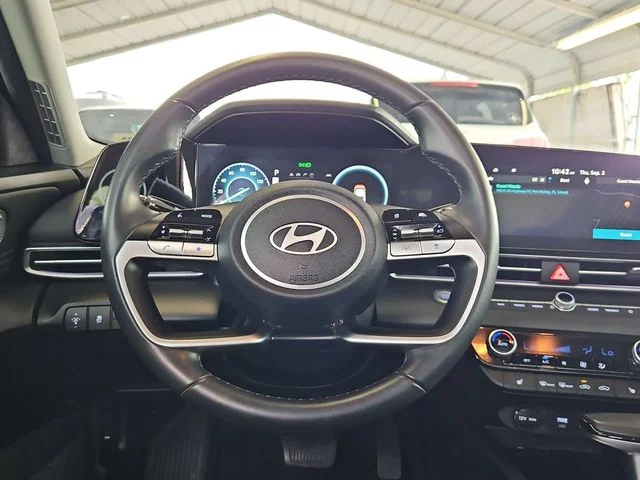 SEMINUEVOS HYUNDAI Elantra a Estados en autogozo