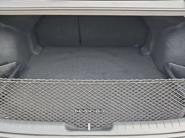 SEMINUEVOS HYUNDAI Elantra a Estados en autogozo