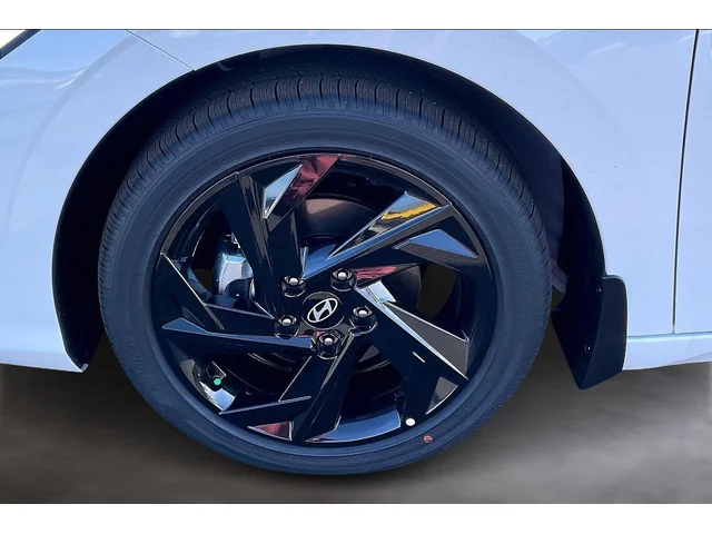 Nuevos HYUNDAI ELANTRA à Estados chez autogozo