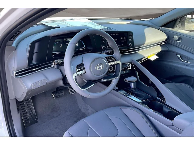 Nuevos HYUNDAI ELANTRA à Estados chez autogozo