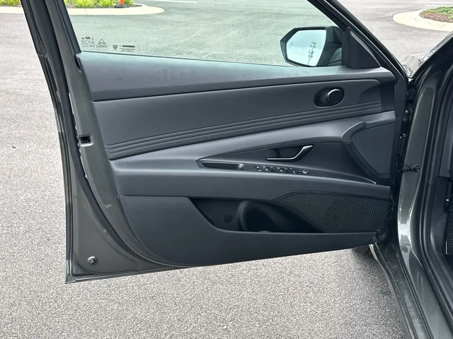 Nuevos HYUNDAI ELANTRA à Estados chez autogozo