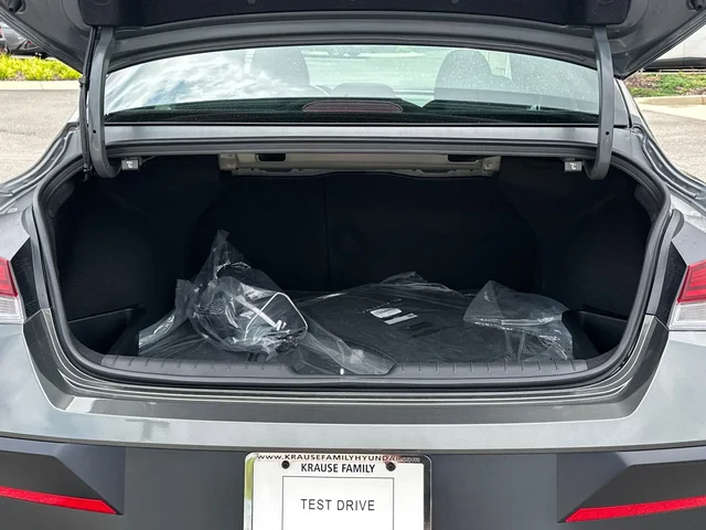 Nuevos HYUNDAI ELANTRA à Estados chez autogozo
