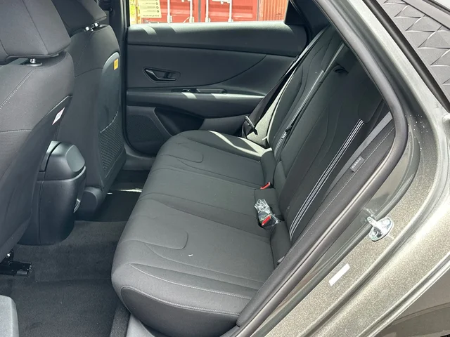 Nuevos HYUNDAI ELANTRA à Estados chez autogozo