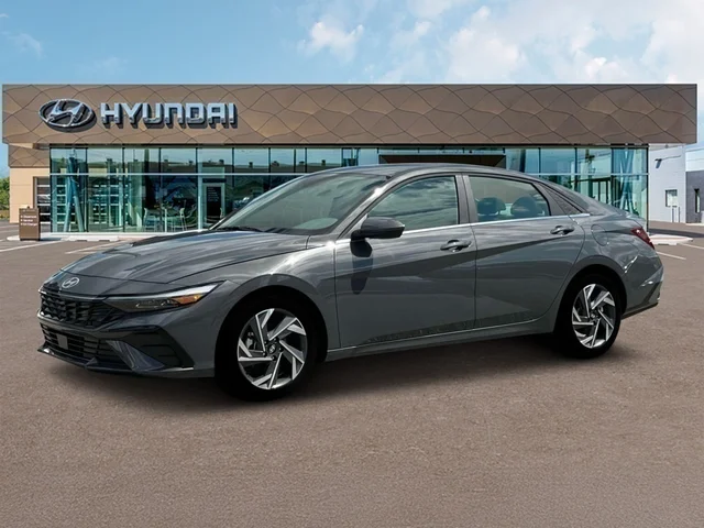 Nuevos HYUNDAI ELANTRA at Tustin Hyundai in Tustin   