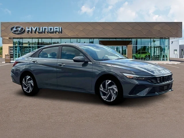 Nuevos HYUNDAI ELANTRA at Tustin Hyundai in Tustin   