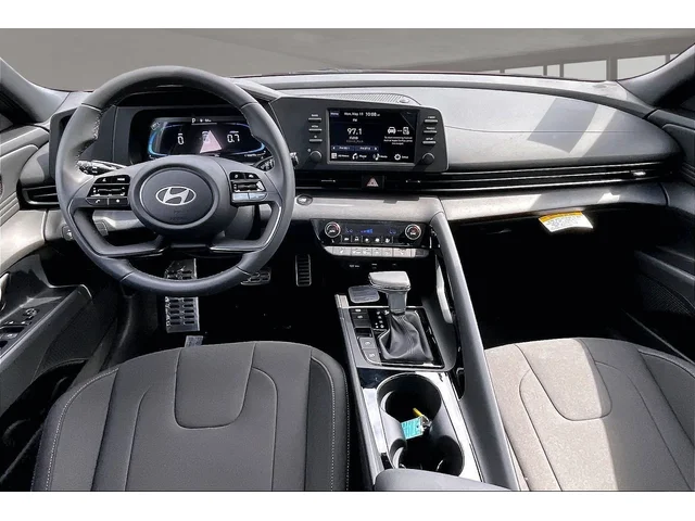 Nuevos HYUNDAI ELANTRA à Estados chez autogozo