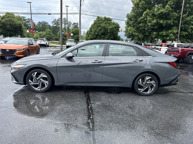 SEMINUEVOS HYUNDAI Elantra at Kennesaw, in Town Center Nissan