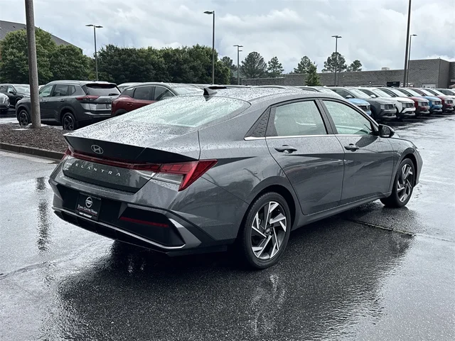 SEMINUEVOS HYUNDAI Elantra at Kennesaw, in Town Center Nissan