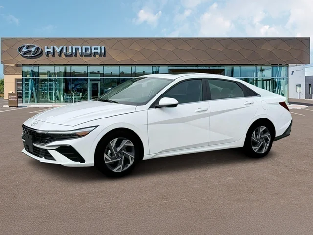 Nuevos HYUNDAI ELANTRA at Tustin Hyundai in Tustin   