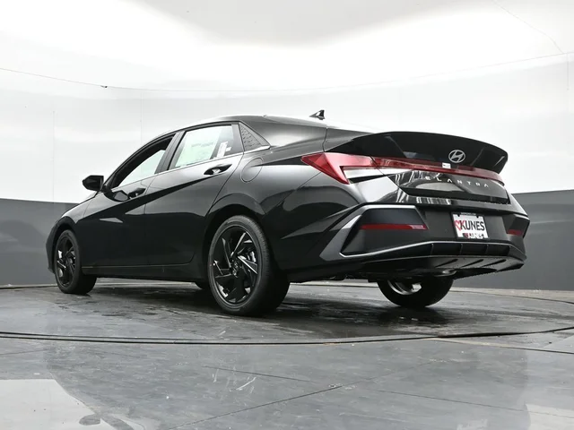 Nuevos HYUNDAI ELANTRA à Estados chez autogozo
