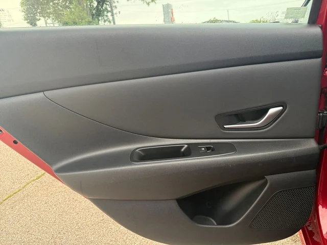 SEMINUEVOS HYUNDAI Elantra a Estados en autogozo