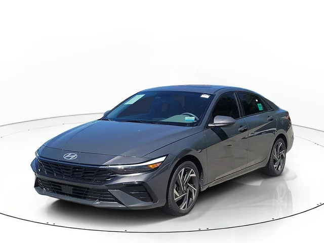 SEMINUEVOS HYUNDAI Elantra a Estados en autogozo
