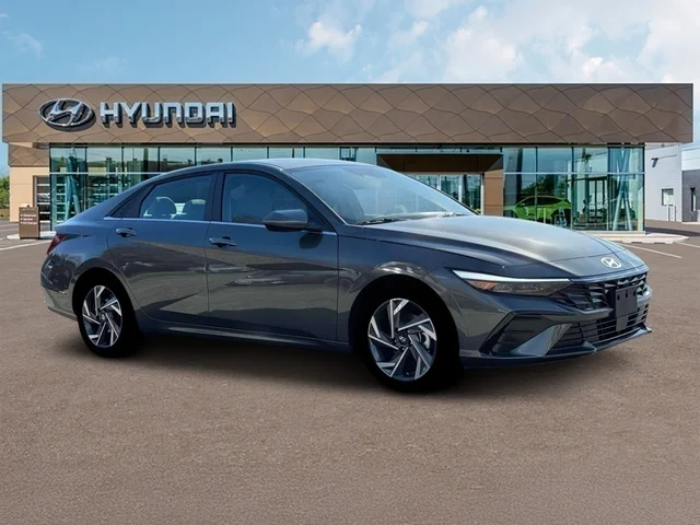 Nuevos HYUNDAI ELANTRA at Tustin Hyundai in Tustin   