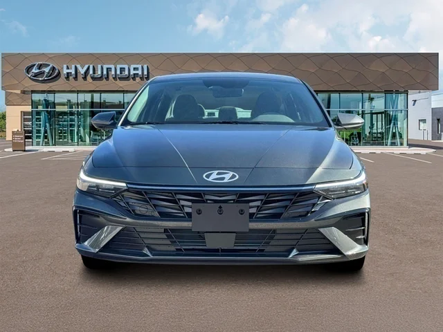 Nuevos HYUNDAI ELANTRA at Tustin Hyundai in Tustin   