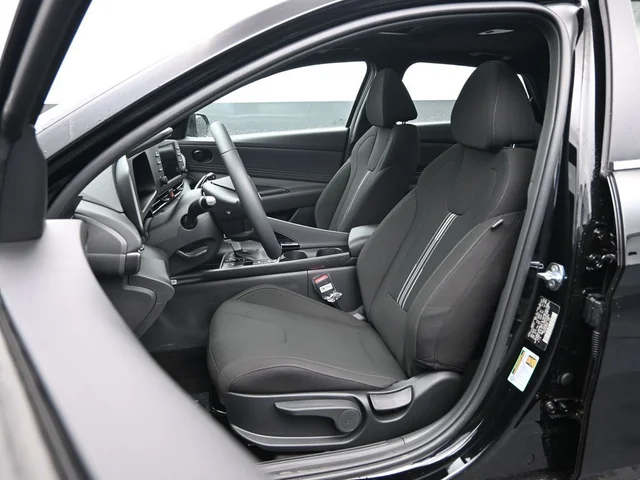 SEMINUEVOS HYUNDAI Elantra a Estados en autogozo