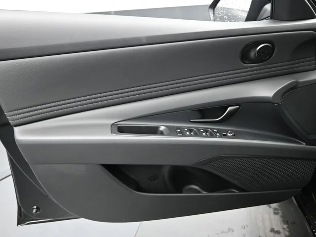 SEMINUEVOS HYUNDAI Elantra a Estados en autogozo