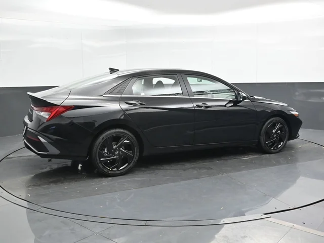 SEMINUEVOS HYUNDAI Elantra a Estados en autogozo