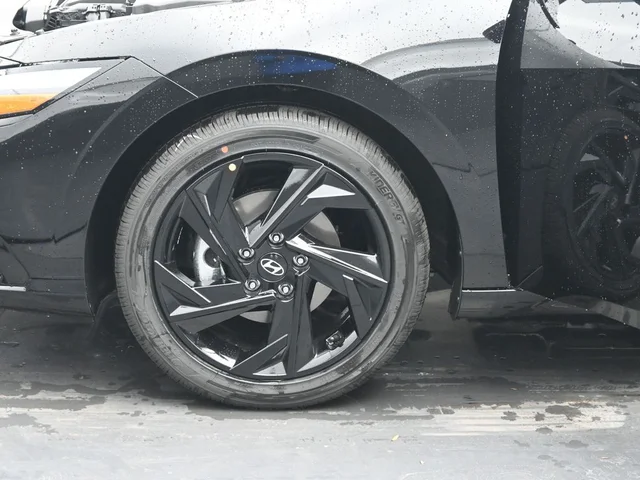 SEMINUEVOS HYUNDAI Elantra a Estados en autogozo