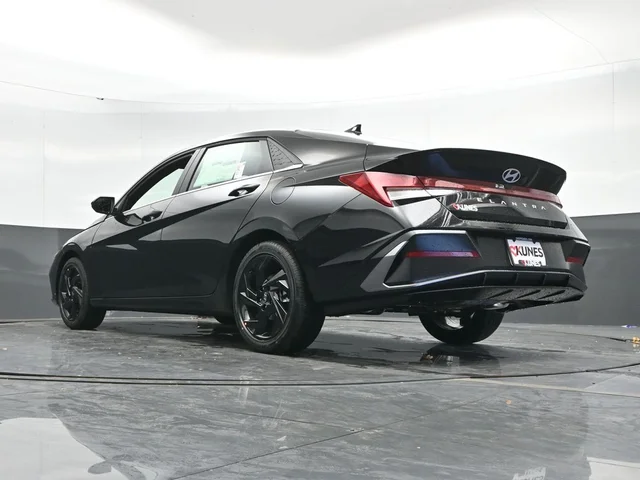 SEMINUEVOS HYUNDAI Elantra a Estados en autogozo