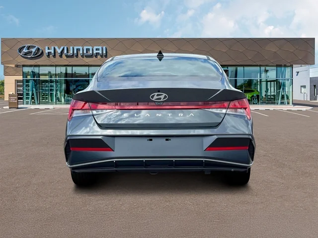 Nuevos HYUNDAI ELANTRA at Tustin Hyundai in Tustin   