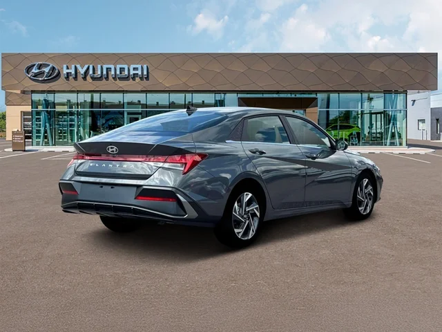 Nuevos HYUNDAI ELANTRA at Tustin Hyundai in Tustin   