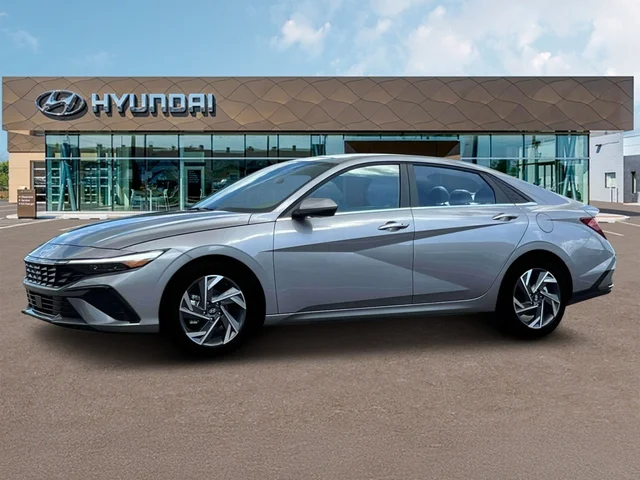 Nuevos HYUNDAI ELANTRA at Tustin Hyundai in Tustin   