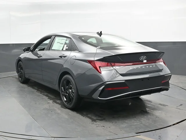 Nuevos HYUNDAI ELANTRA à Estados chez autogozo