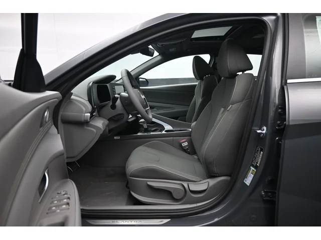 Nuevos HYUNDAI ELANTRA à Estados chez autogozo