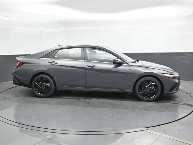 Nuevos HYUNDAI ELANTRA à Estados chez autogozo
