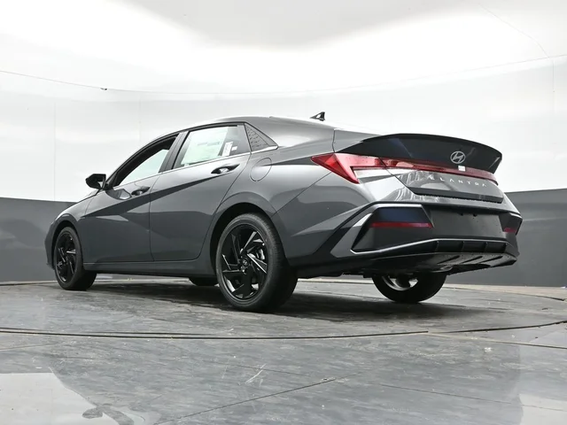 Nuevos HYUNDAI ELANTRA à Estados chez autogozo