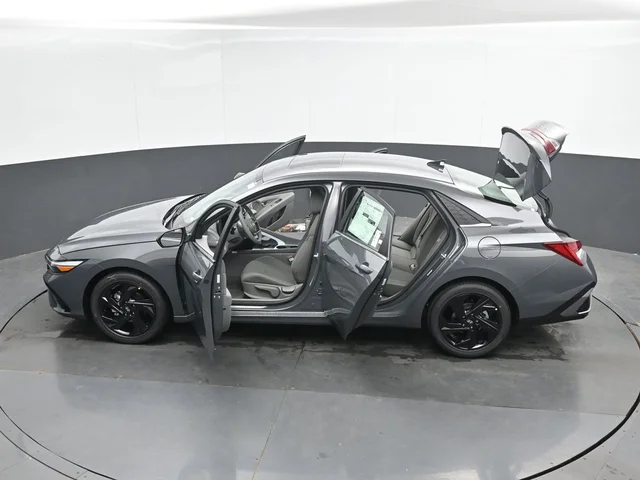 Nuevos HYUNDAI ELANTRA à Estados chez autogozo