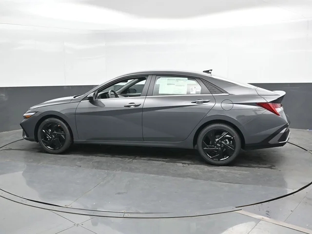 Nuevos HYUNDAI ELANTRA à Estados chez autogozo