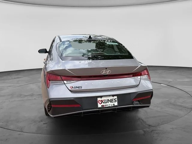SEMINUEVOS HYUNDAI Elantra a Estados en autogozo