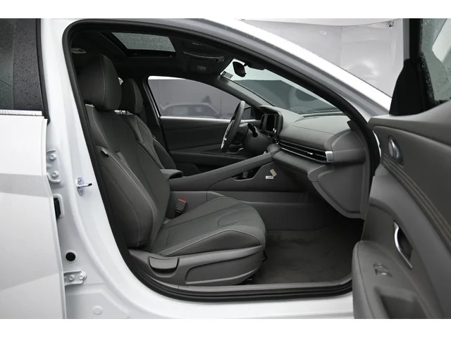 Nuevos HYUNDAI ELANTRA à Estados chez autogozo